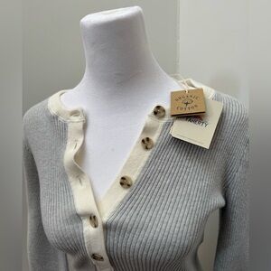 BOGO Faherty 100% Cotton long sleeve shirts!